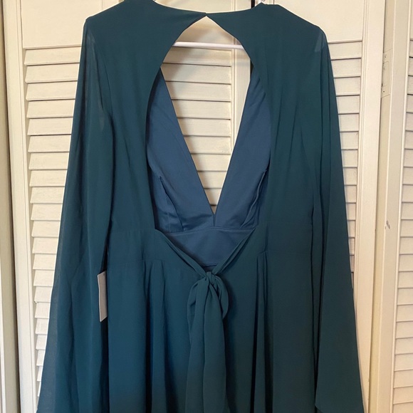 Show me your Mumu Bridesmaid dress - Picture 2 of 5